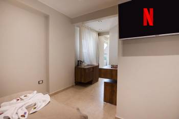 Deluxe Double Room with Balcony4