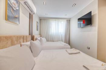 Standard Quadruple Room3